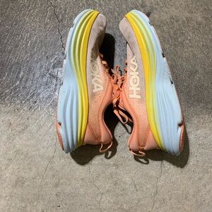 HOKA ONE ONE  | Bondi 8 | Women 9.5 B